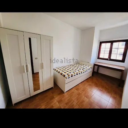 Appartement V.v. Familiar