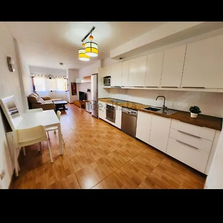 V.v. Familiar Apartment *